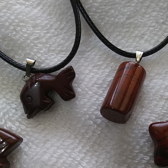 Red jasper necklace - Picture 3 of 4